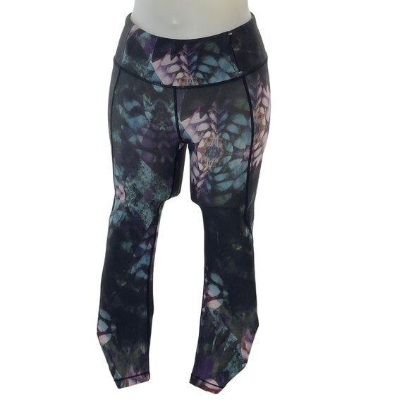 CALIA by Carrie Underwood Ruched Floral Capri Leggings Zip Pocket Size M - Picture 1 of 7